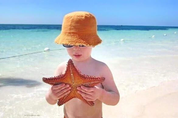 Kas with a Starfish Kas from PackYourBags.org