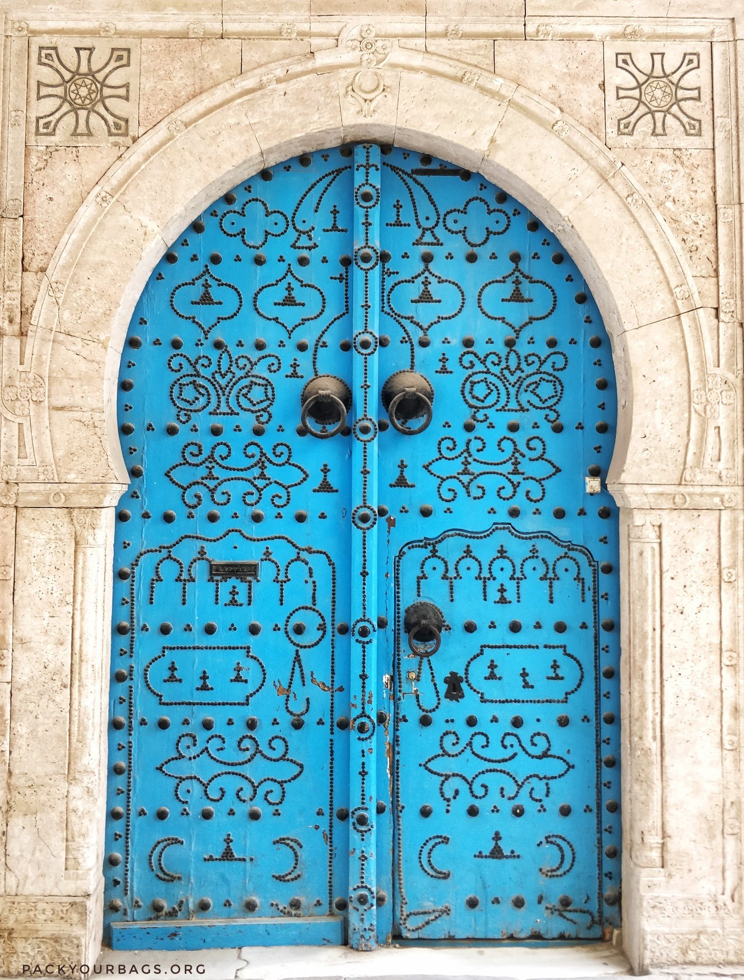 The Doors of Tunisia - Photo Essay - pack your bags
