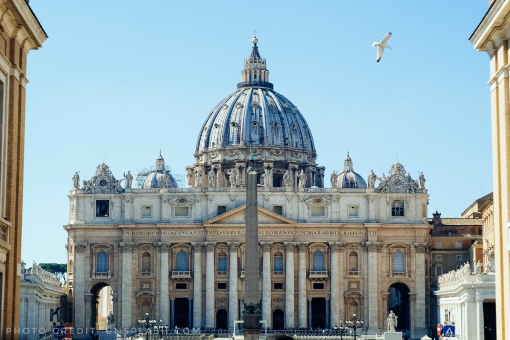 St-Peters-Basilica photo by Fabio Fistarol